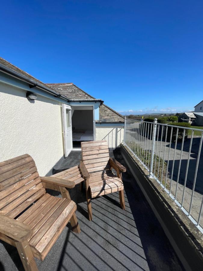 Mayfair, Tintagel 3 Bed Sleeps 6 Apartment Екстериор снимка